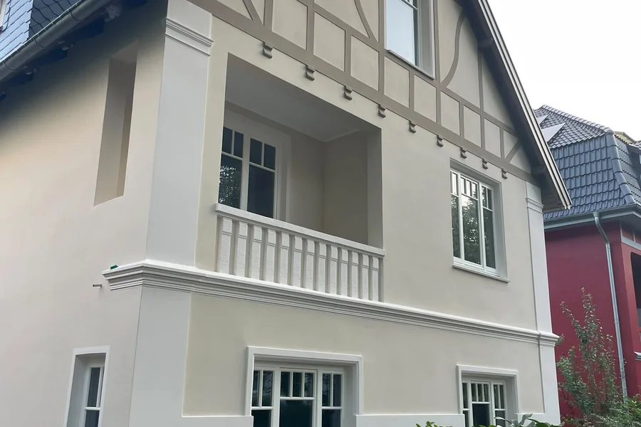 Die fertig sanierte Fassade des Jugendstilhauses